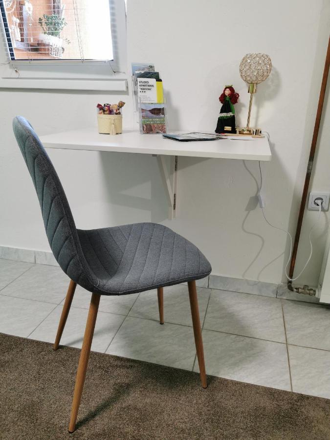 Studio Apartman Krosna Perusic エクステリア 写真